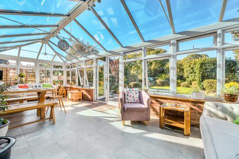 undefined, Crabtree Gardens, Hampshire GU35