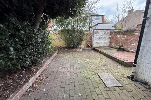1 bedroom flat to rent, Lightfoot Street, Chester, CH2