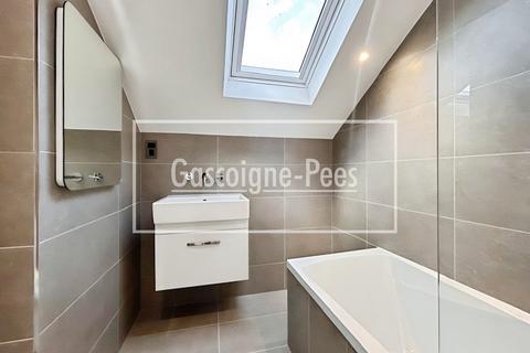 undefined, North Street, Dorking, RH4