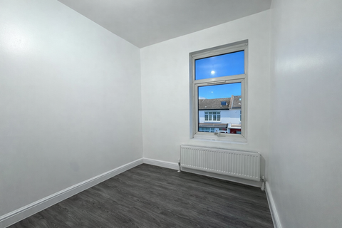 undefined, Beverstone Road, Thornton Heath, CR7