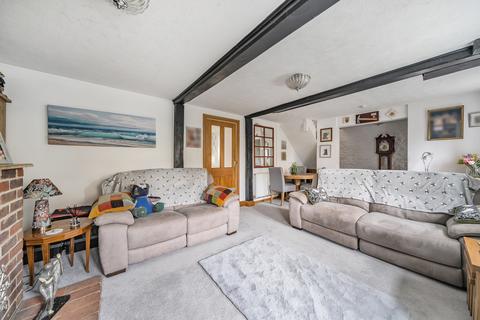 3 bedroom semi-detached house for sale, Swindon Road, Highworth, Swindon, SN6