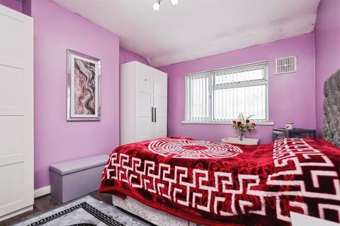 3 bedroom semi-detached house for sale, City Road, Tividale, OLDBURY