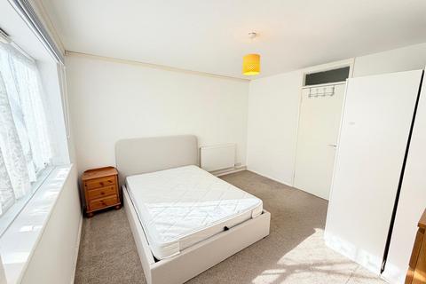 2 bedroom apartment to rent, Colchester, Colchester CO4