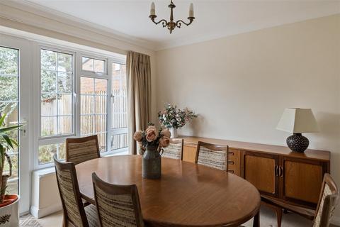 3 bedroom terraced house for sale, The Welkin, Lindfield