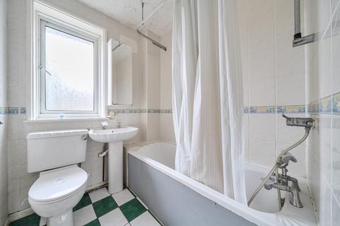 undefined, Montacute Road, Morden