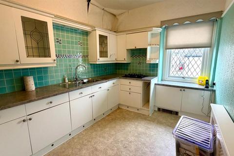 3 bedroom cottage for sale, Victoria Street, Craig y Don, Llandudno