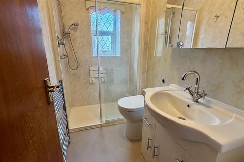 3 bedroom cottage for sale, Victoria Street, Craig y Don, Llandudno