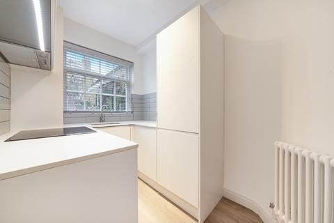 Studio to rent, The Waterloo Estate, Waterloo London SE1