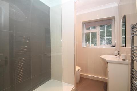 2 bedroom flat to rent, Herga Court, Sudbury Hill, Harrow  on the Hill