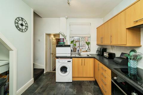2 bedroom terraced house for sale, Silverlea Avenue, Wallasey