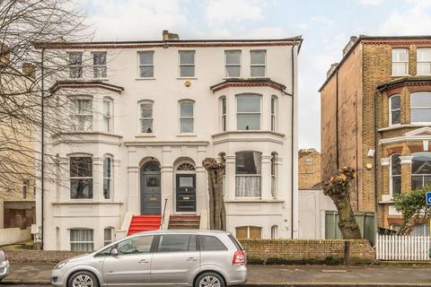 2 bedroom flat for sale, Rosendale Road, London SE21