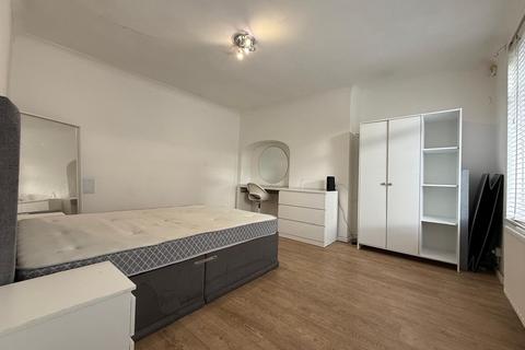 undefined, Dunkery Road, Eltham, SE9