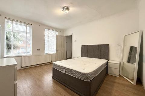 undefined, Dunkery Road, Eltham, SE9