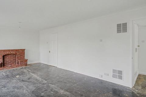 2 bedroom flat for sale, Milcote Road, Solihull B91