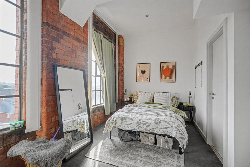 Bedroom 2.jpeg
