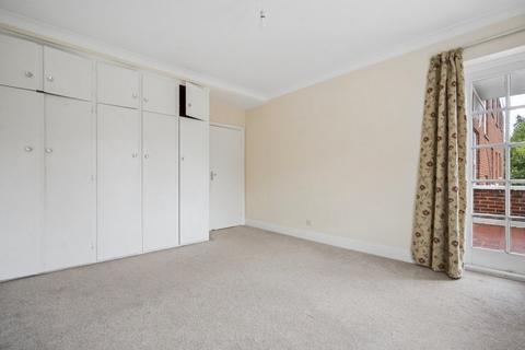 undefined, Bulstrode Court, Gerrards Cross, Buckinghamshire