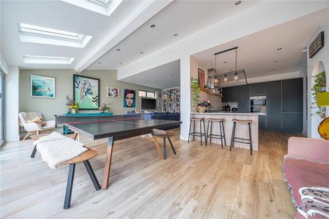 undefined, West End Grove, Farnham, Surrey, GU9