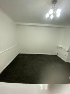 2 bedroom terraced house to rent, Tyldesley Road, Atherton M46