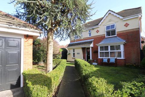 4 bedroom detached house for sale, Spitfire Way, Southampton SO31