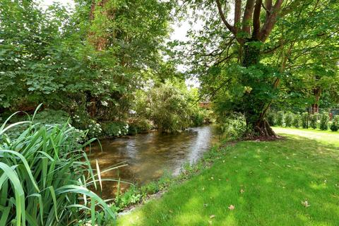 undefined, Hedsor Road, Bourne End, Buckinghamshire, SL8
