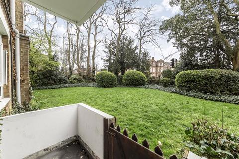 3 bedroom flat to rent, Fayland Avenue, London SW16
