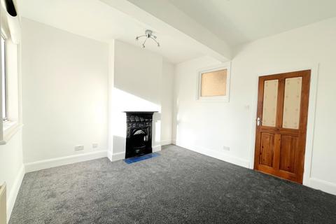 1 bedroom flat to rent, Pembury Road, Westcliff-on-Sea SS0