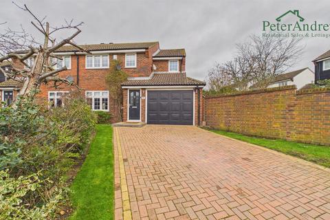 4 bedroom semi-detached house for sale, Cairns Avenue, Woodford Green