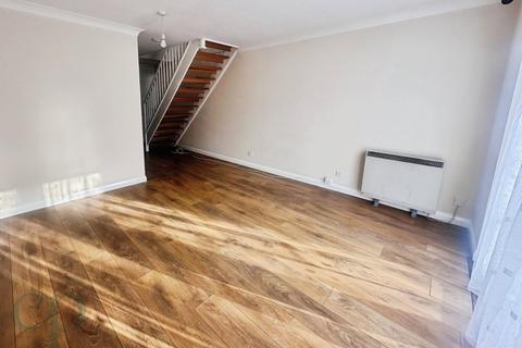 2 bedroom property to rent, Gilderdale, Luton, LU4