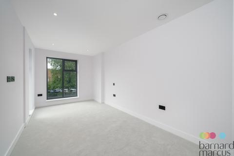 1 bedroom apartment to rent, Friern Barnet Lane, LONDON