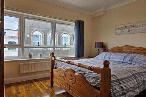 undefined, High Street, BH15