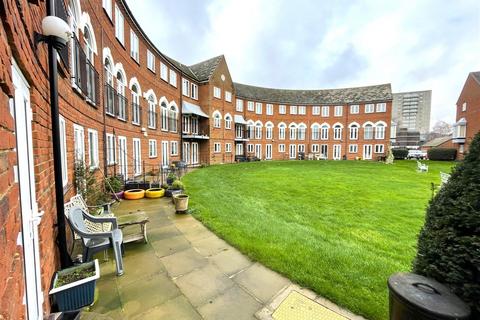 undefined, Chethams, Bedford