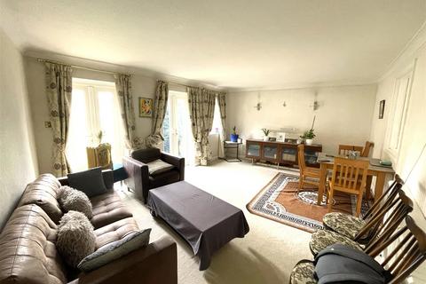 undefined, Chethams, Bedford