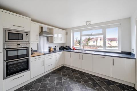 3 bedroom end of terrace house for sale, Boulters Gardens, Maidenhead