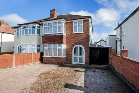 3 bedroom semi-detached house for sale, Beresford Avenue, Surbiton KT5