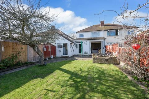 3 bedroom semi-detached house for sale, Beresford Avenue, Surbiton KT5