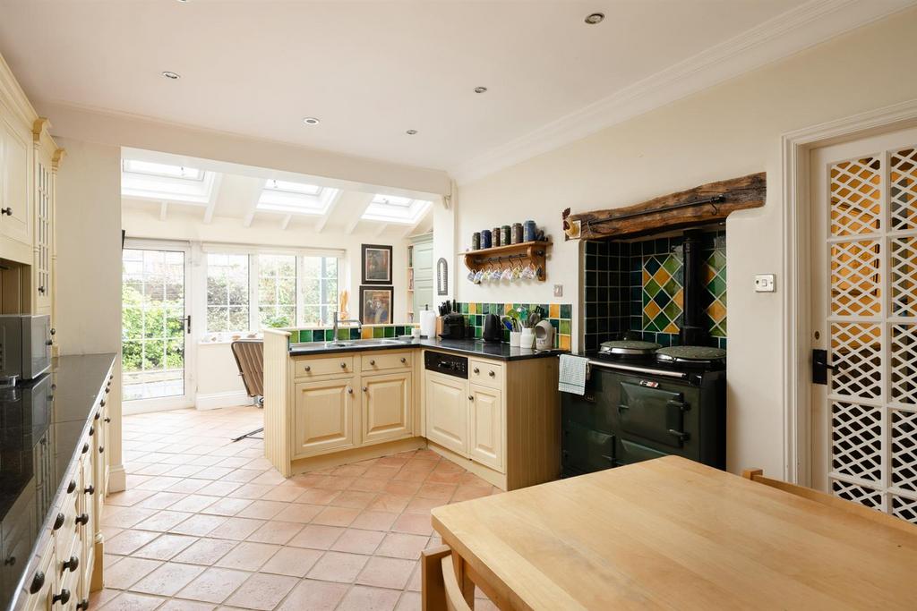Kitchen/Breakfast Room