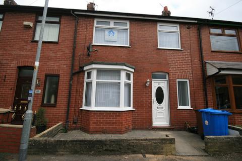 3 bedroom terraced house to rent, Cooke Street, Failsworth M35