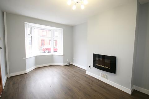 3 bedroom terraced house to rent, Cooke Street, Failsworth M35