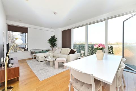 1 bedroom flat for sale, Ash House, Staines TW18