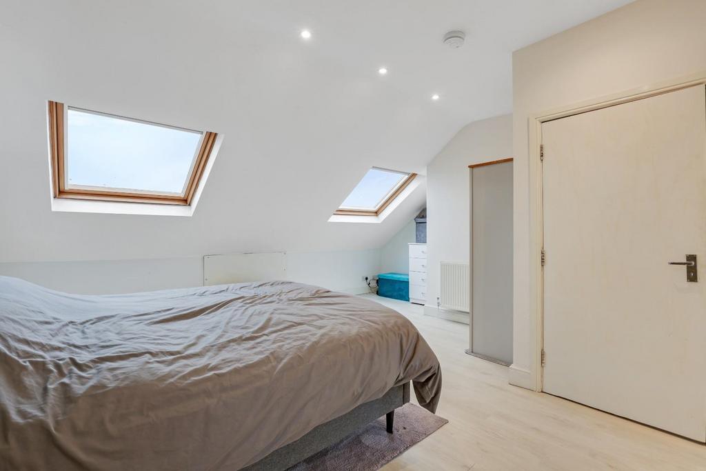 08-011a08-a407 JHProp Wpen- 56 Cranston Road - 37.jp