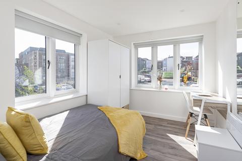 1 bedroom in a flat share to rent, at Nationwide, 6, Lamb Street BS2