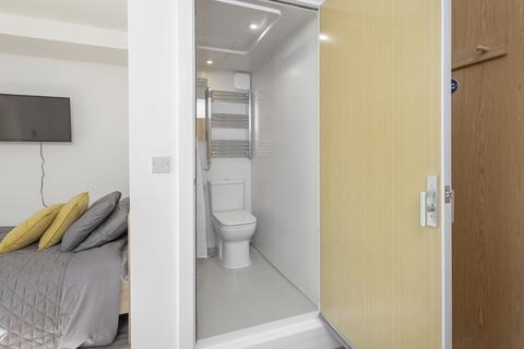 1 bedroom in a flat share to rent, at Nationwide, 6, Lamb Street BS2