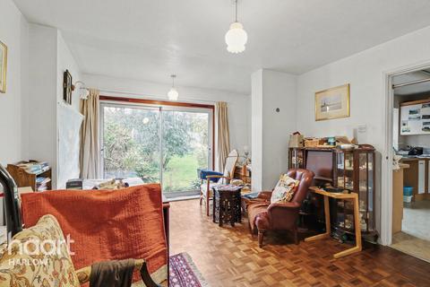 3 bedroom semi-detached house for sale, Hawkenbury, Harlow