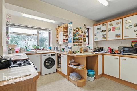 3 bedroom semi-detached house for sale, Hawkenbury, Harlow