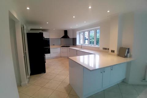 undefined, Englefield Green,  Surrey,  TW20