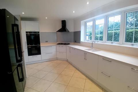 undefined, Englefield Green,  Surrey,  TW20
