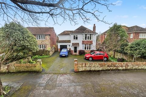 4 bedroom detached house for sale, Rodwell