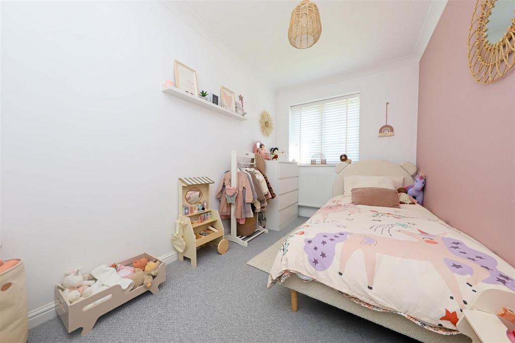 Nicholas james meads ave bed 3.jpg