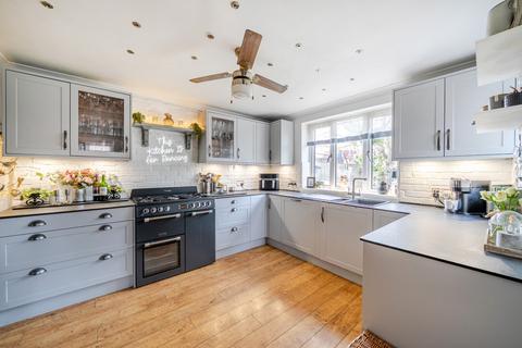 4 bedroom semi-detached house for sale, Braycourt Avenue, Walton-On-Thames, Surrey, KT12