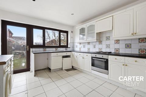 2 bedroom terraced house for sale, Blossom Close, Dagenham, RM9
